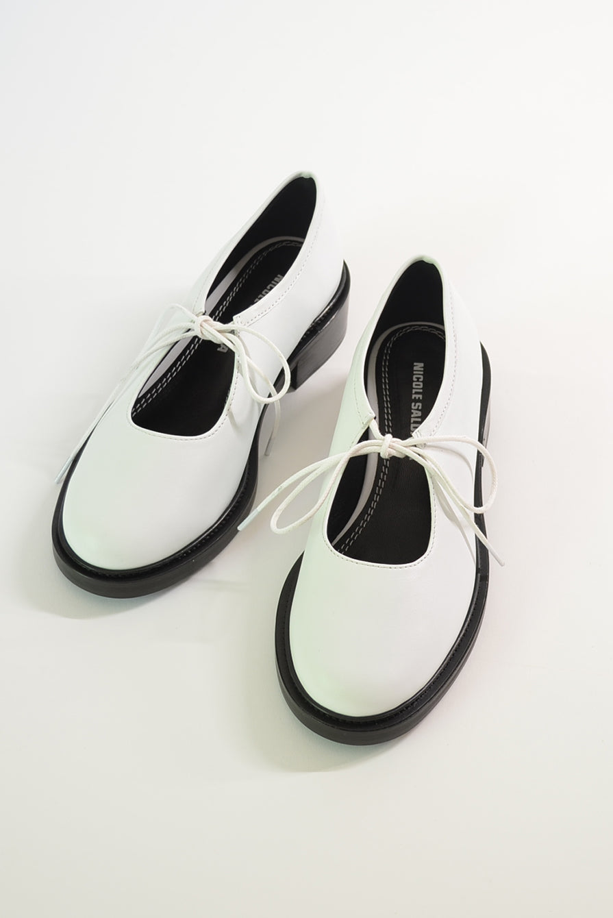 Nicole Saldana Fabiana White – vamp shoes