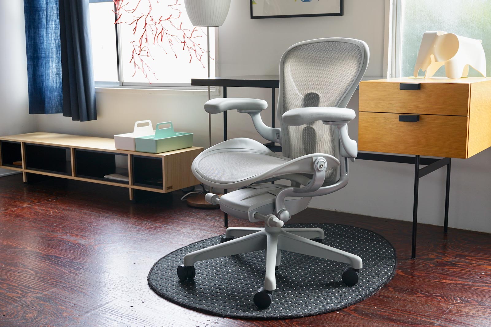 アーロンチェア リマスタード ポスチャーフィットSLフル装備 Cサイズ