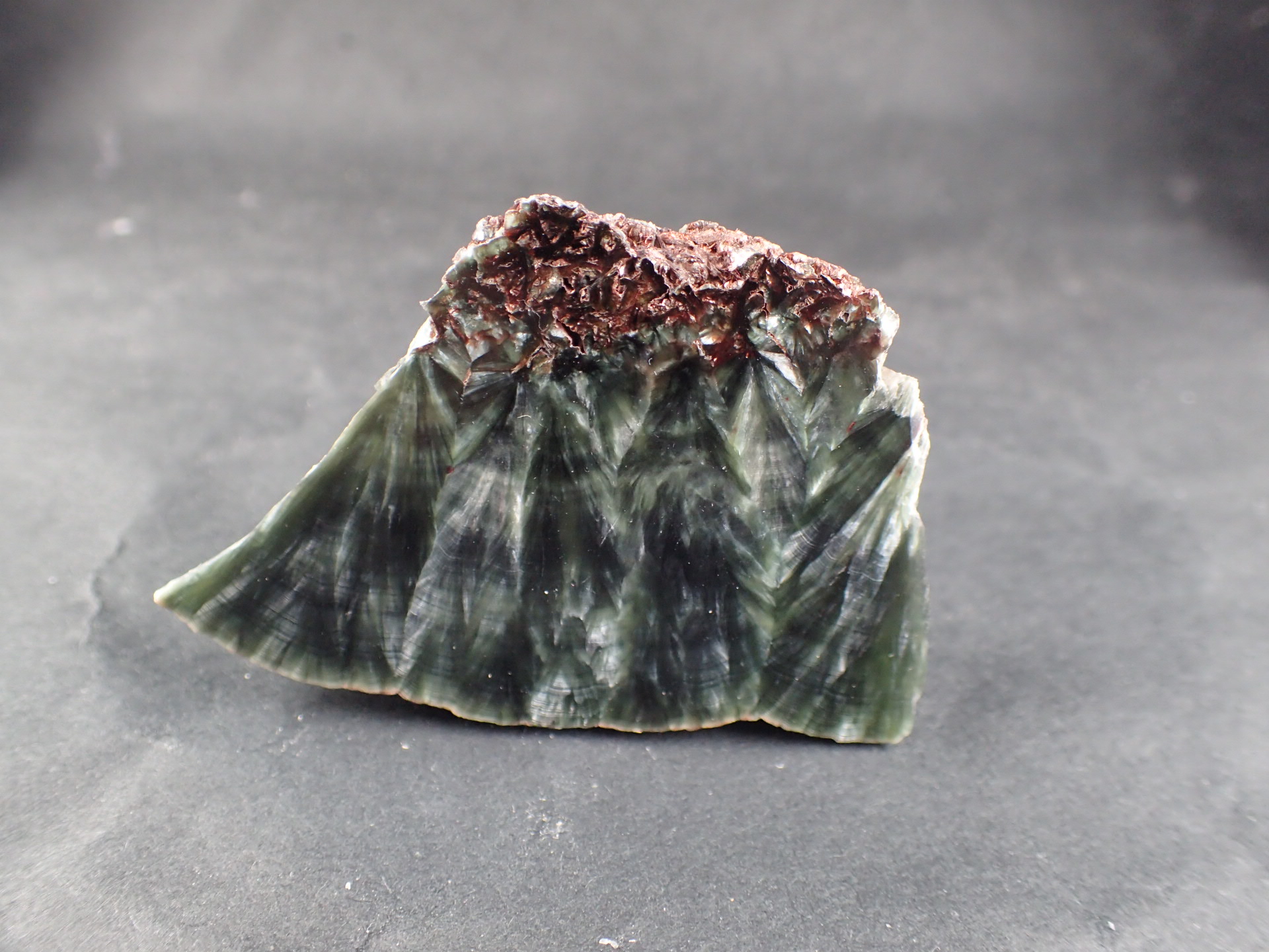 最高品質セラフィナイト(Seraphinite)(クリノクロア）Korshunoyskoye