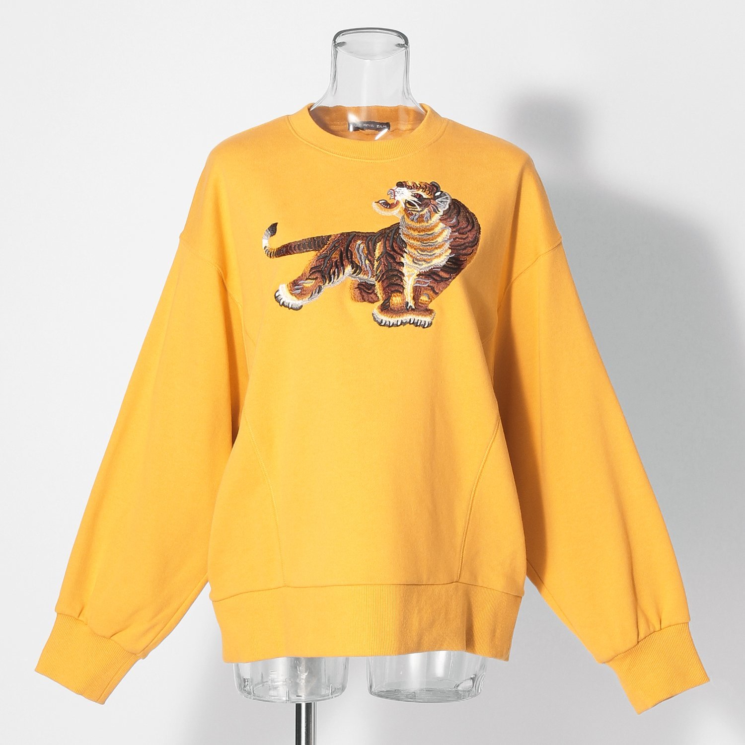 Tiger embroidery sweat shirt トレーナー｜VIVIENNE TAM
