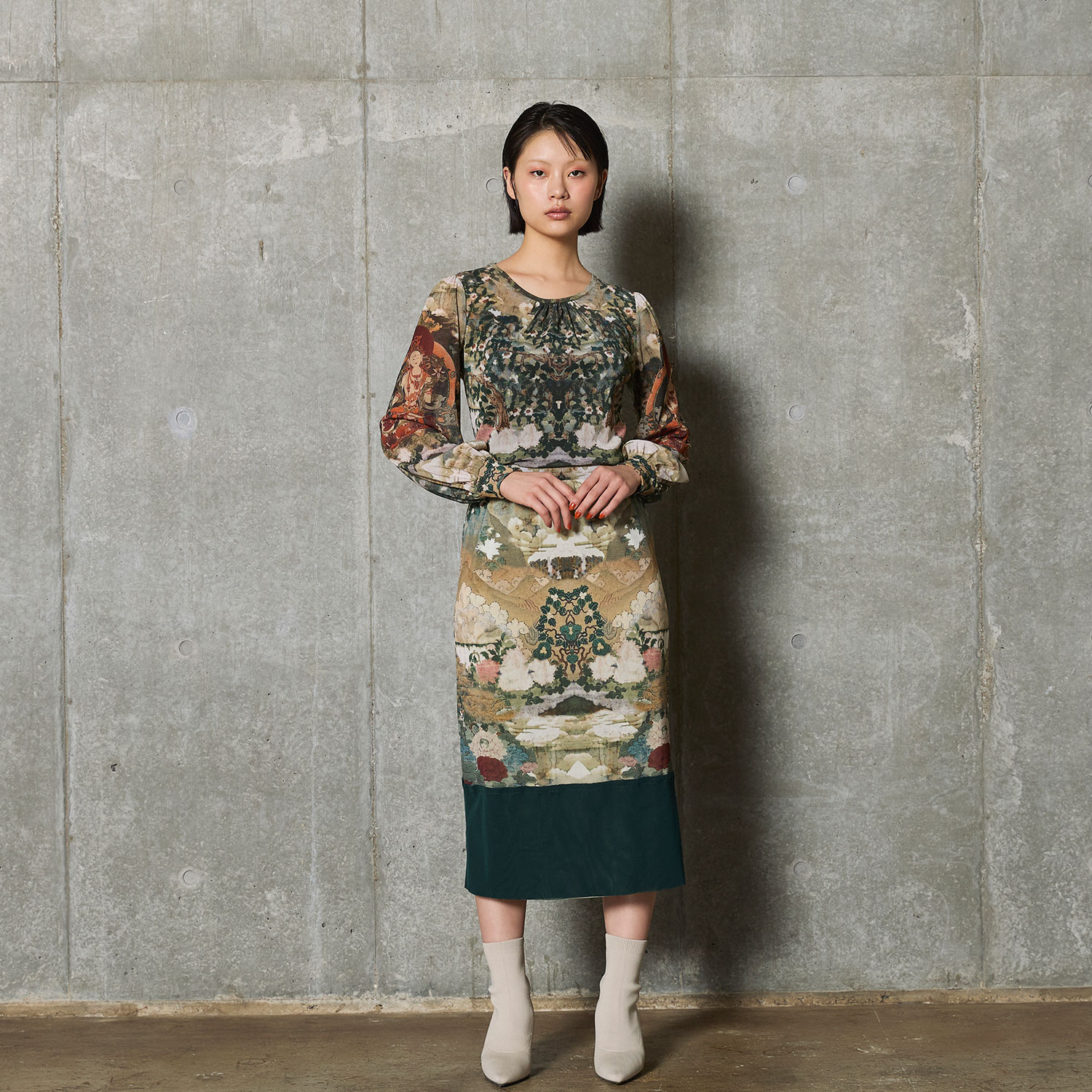 Buddha print net スカート｜VIVIENNE TAM（ヴィヴィアンタム）公式