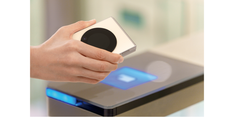 Libero Flip｜スマートフォン｜製品｜Y!mobile - 格安SIM・スマホは