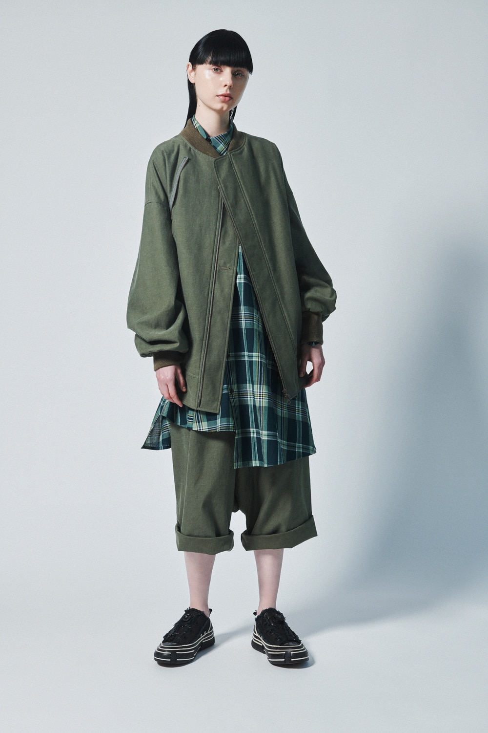 SPRING / SUMMER 2022 | Yohji Yamamoto (ヨウジヤマモト) Official Site