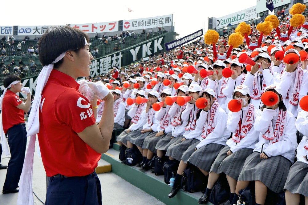高校野球：智弁和歌山、全校生徒1000人が応援…リードする団員は