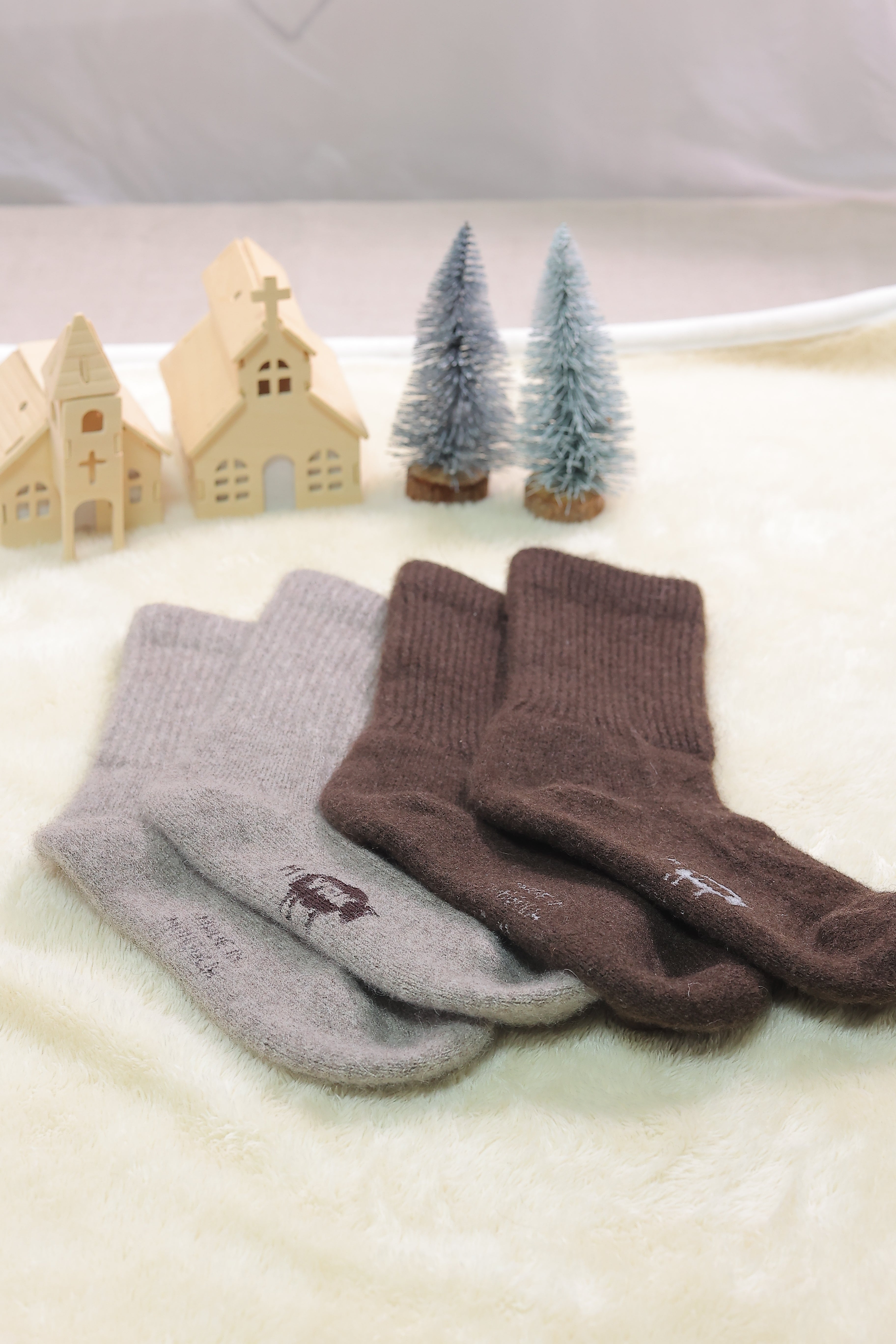 ヤク100％靴下 ゆったりあったか 肌触りなめらか ナイトソックス