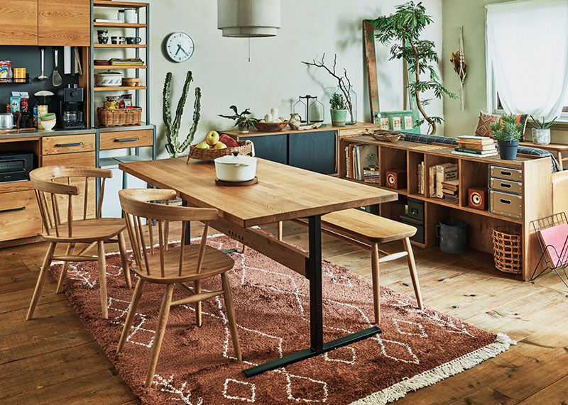 オイル仕上げのオーク（ナラ）材の家具 EasyLife（イージー