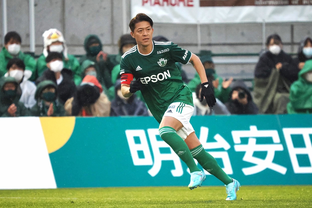 田中隼磨エグゼクティブアドバイザー 功労選手賞授賞のお知らせ | 松本