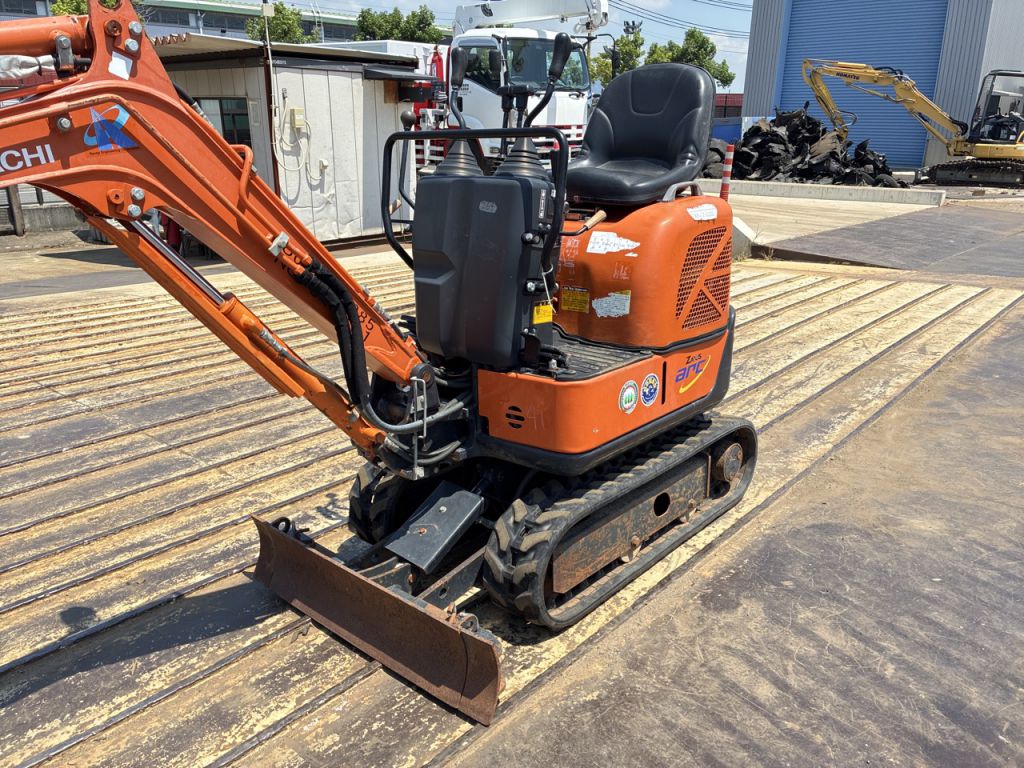 ZX8U-2-11201 (日立 / ミニショベル) の詳細情報 ｜ 中古建機の【やな