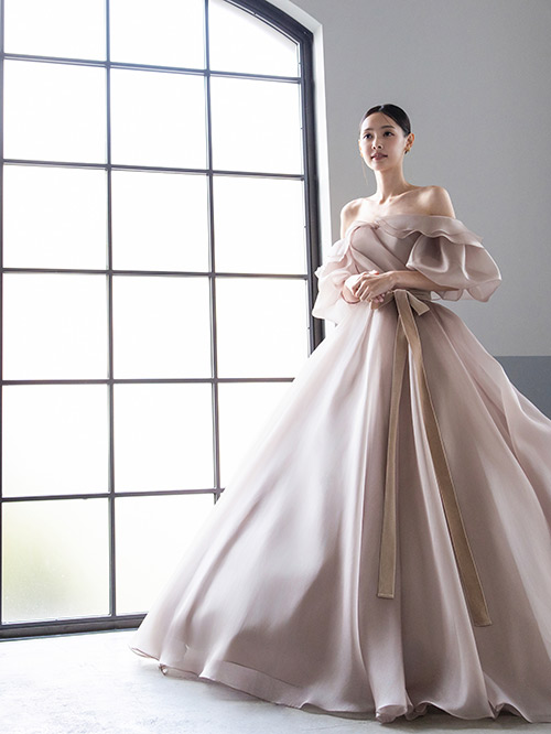 TOPページ表示カラードレス | チュノアウエディング【公式】_こだわり