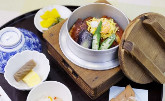 まほろば大仏プリン本舗 - 東大寺門前 夢風ひろば【奈良県・奈良公園】