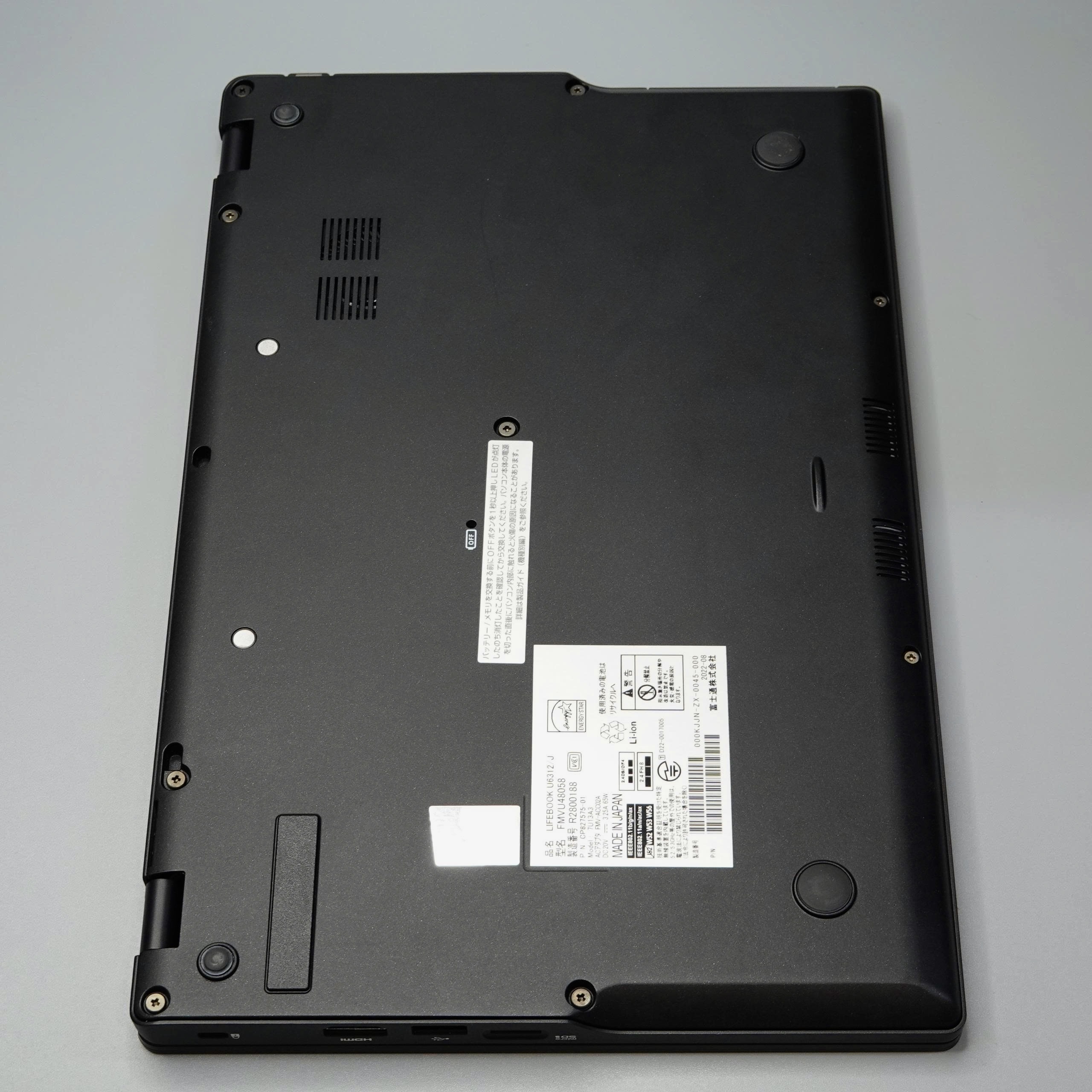 Fujitsu LIFEBOOK U6312/J【i5-1235U(2.5GHz/16GB/256GB/Win11】WPS