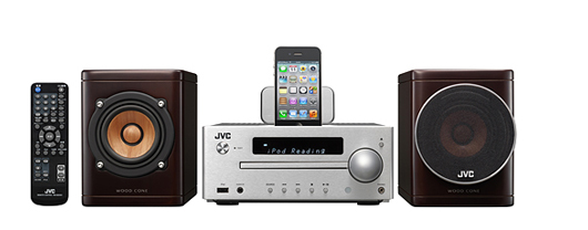 ウッドコーンオーディオシステムに初のiPod/iPhone/iPadデジタル接続