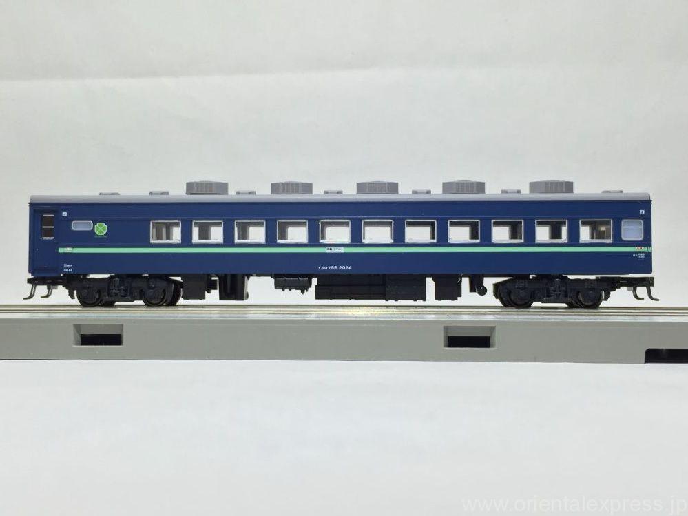 急行「津軽」 10系客車 入線です。 KATO 10-879 | NGaugeJP - 横濱模型