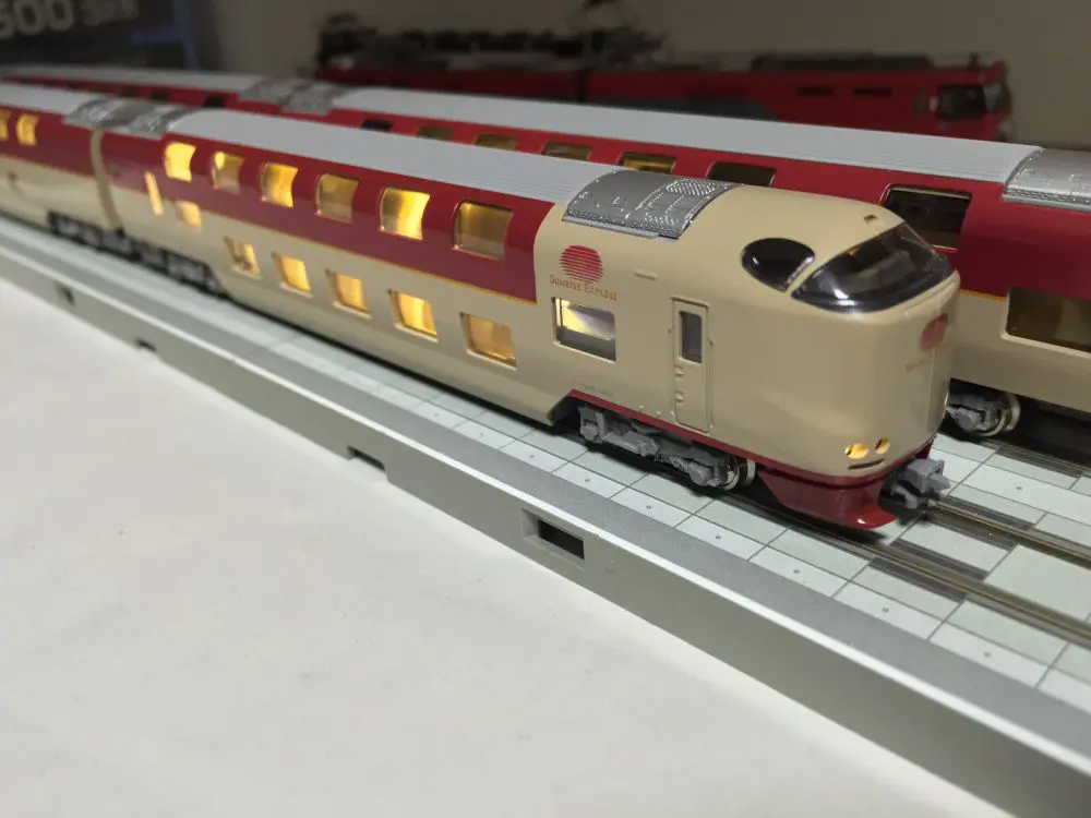 285系サンライズエクスプレスを弄る。その5 テープLEDで室内灯 KATO