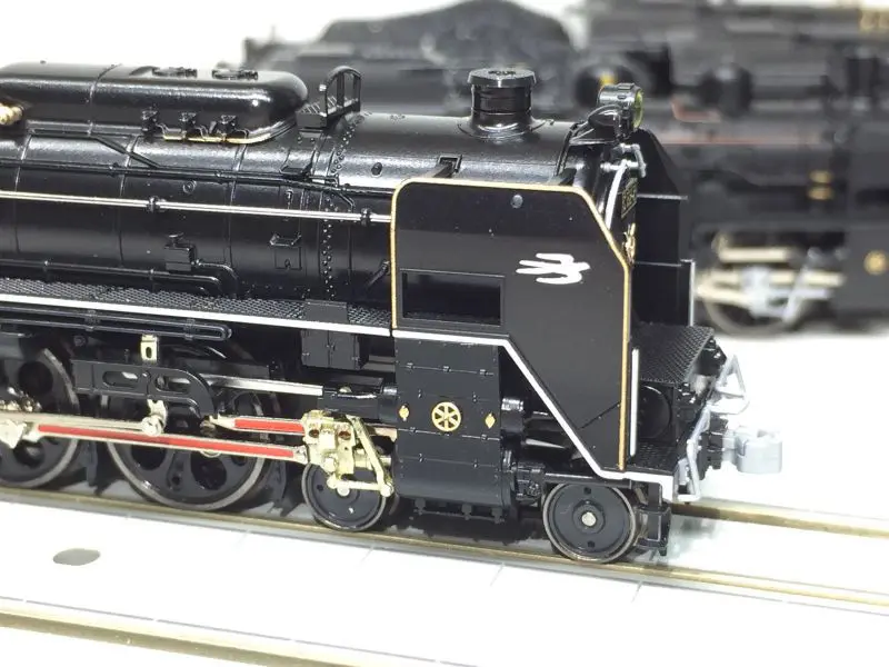 C62 2号機梅小路機関区1972仕様を弄る。その2 KATO 2017-9 KATO京都駅