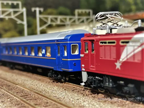 24系25形「北斗星」1号・2号 北海道編成 が入線です！ TOMIX 98676