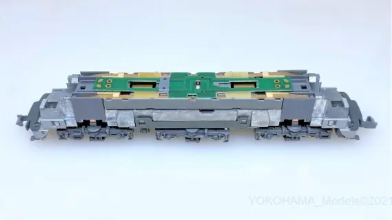 EF210-300（JRFマーク付）が入線しました。KATO 3092-2 特別企画品