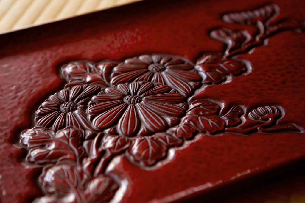 鎌倉彫を退職記念品にいかがですか？ ～感謝の気持ちを込めて