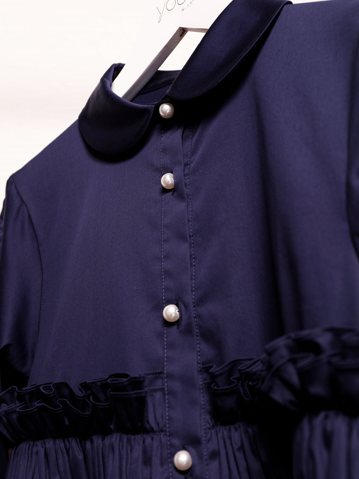 Peplum Frill Blouse Navy / ペプラムフリルブラウス ネイビー – youa