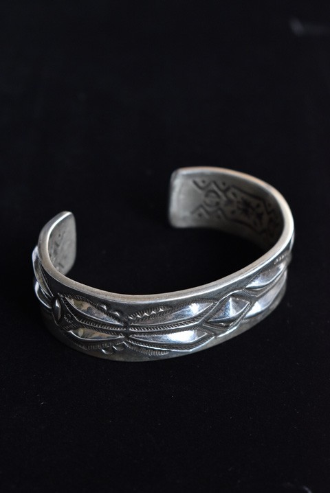 Indian Jewelry（インディアンジュエリー） ナバホ レイアダカイ Ray