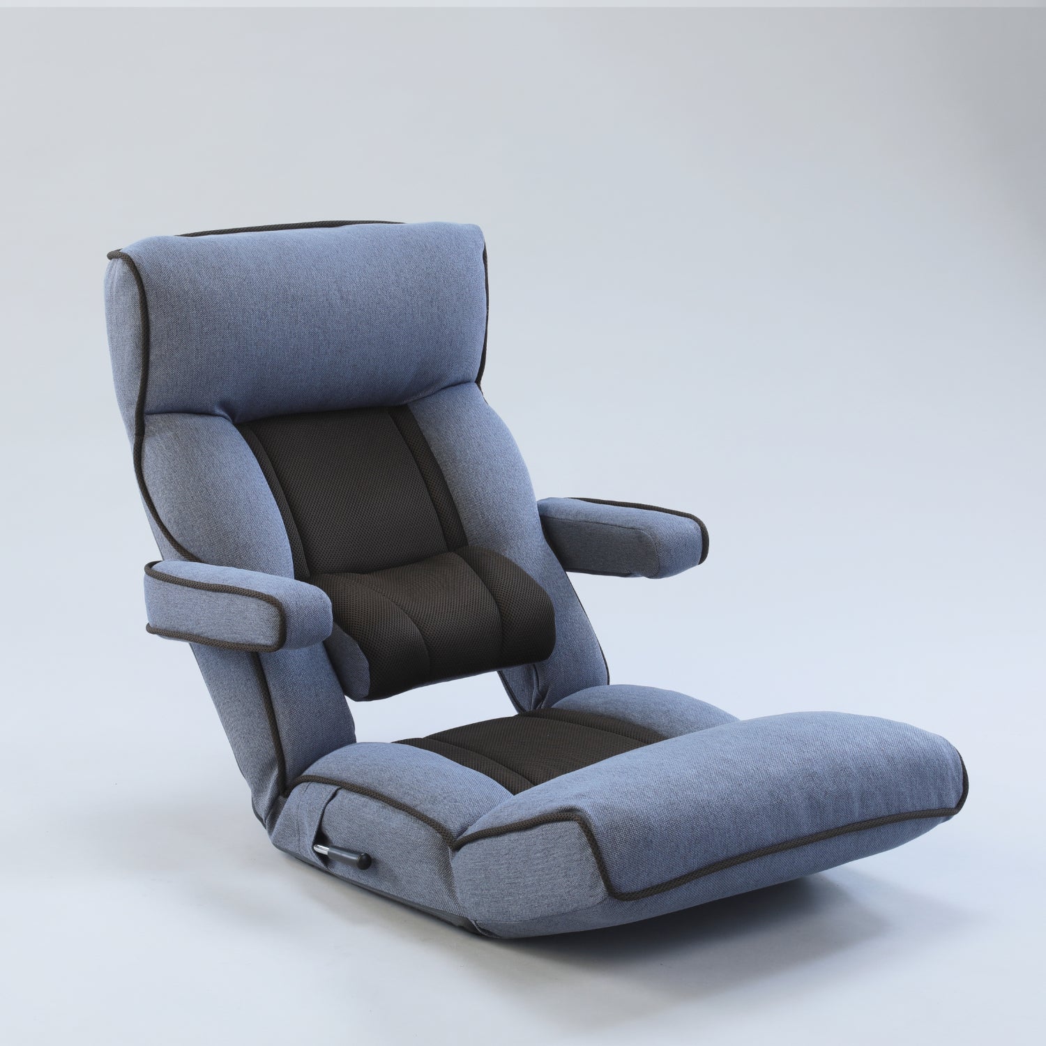 腰の神様がくれた座椅子 PLUS スマート肘タイプ – 座椅子生活｜公式EC