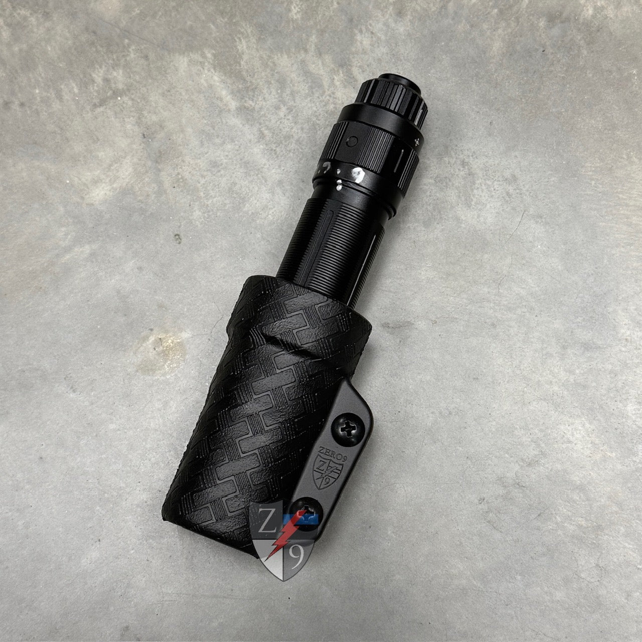 Flashlight Case - Bezel Down – Zero9 Holsters