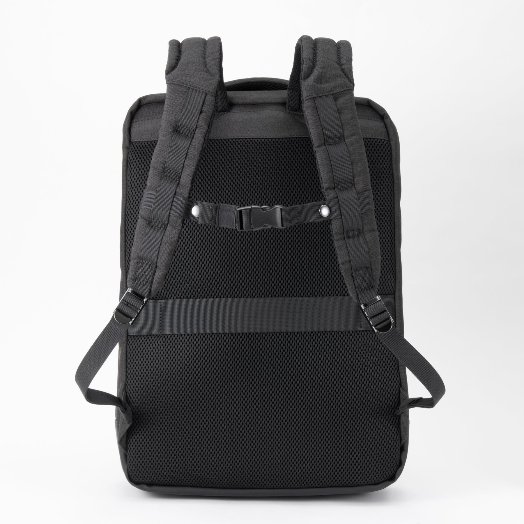 HLC | Large Backpack 81407 – ZERO HALLIBURTON