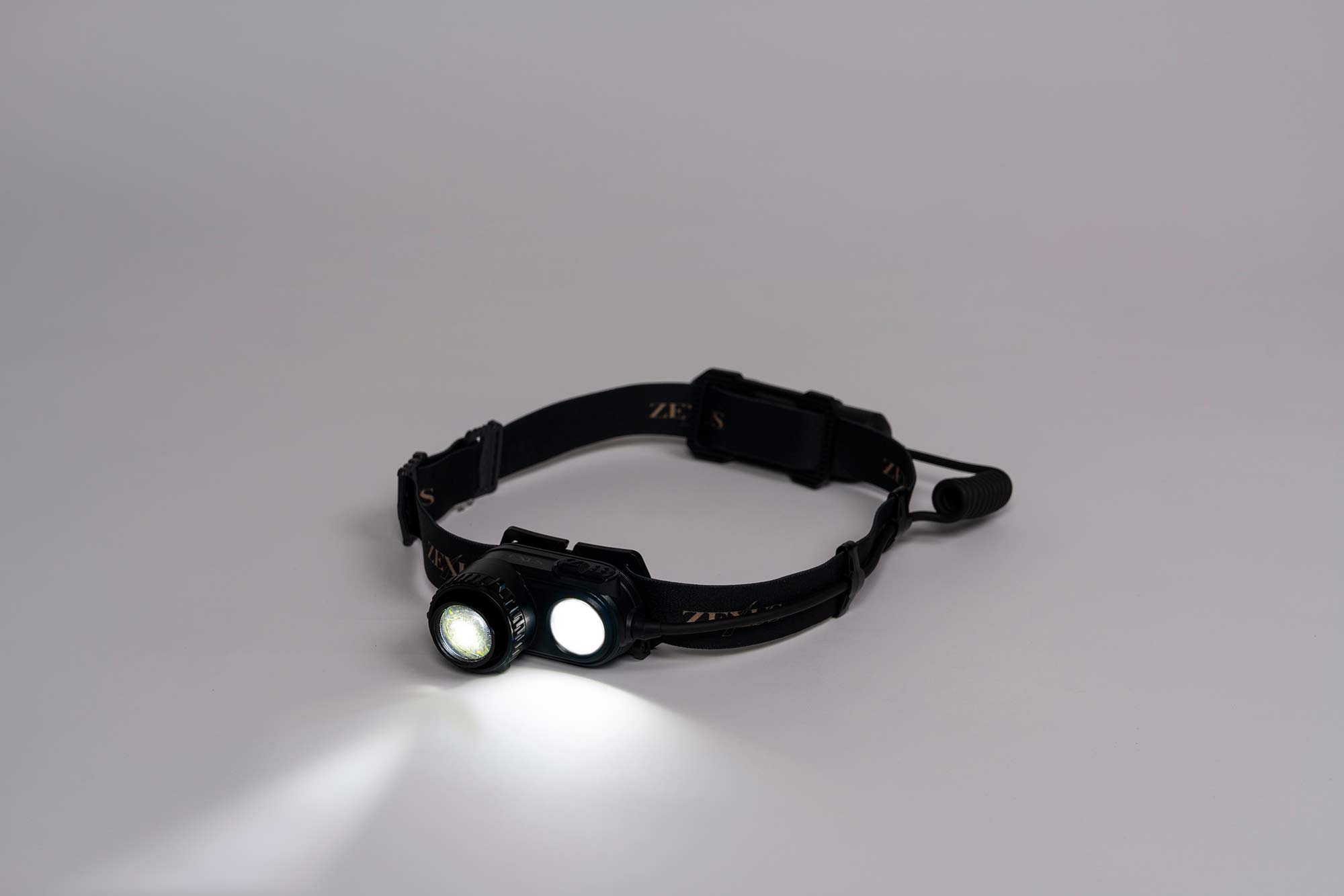 ZX-R740 公式限定非売品カッティングステッカー付 | ZEXUS公式サイト