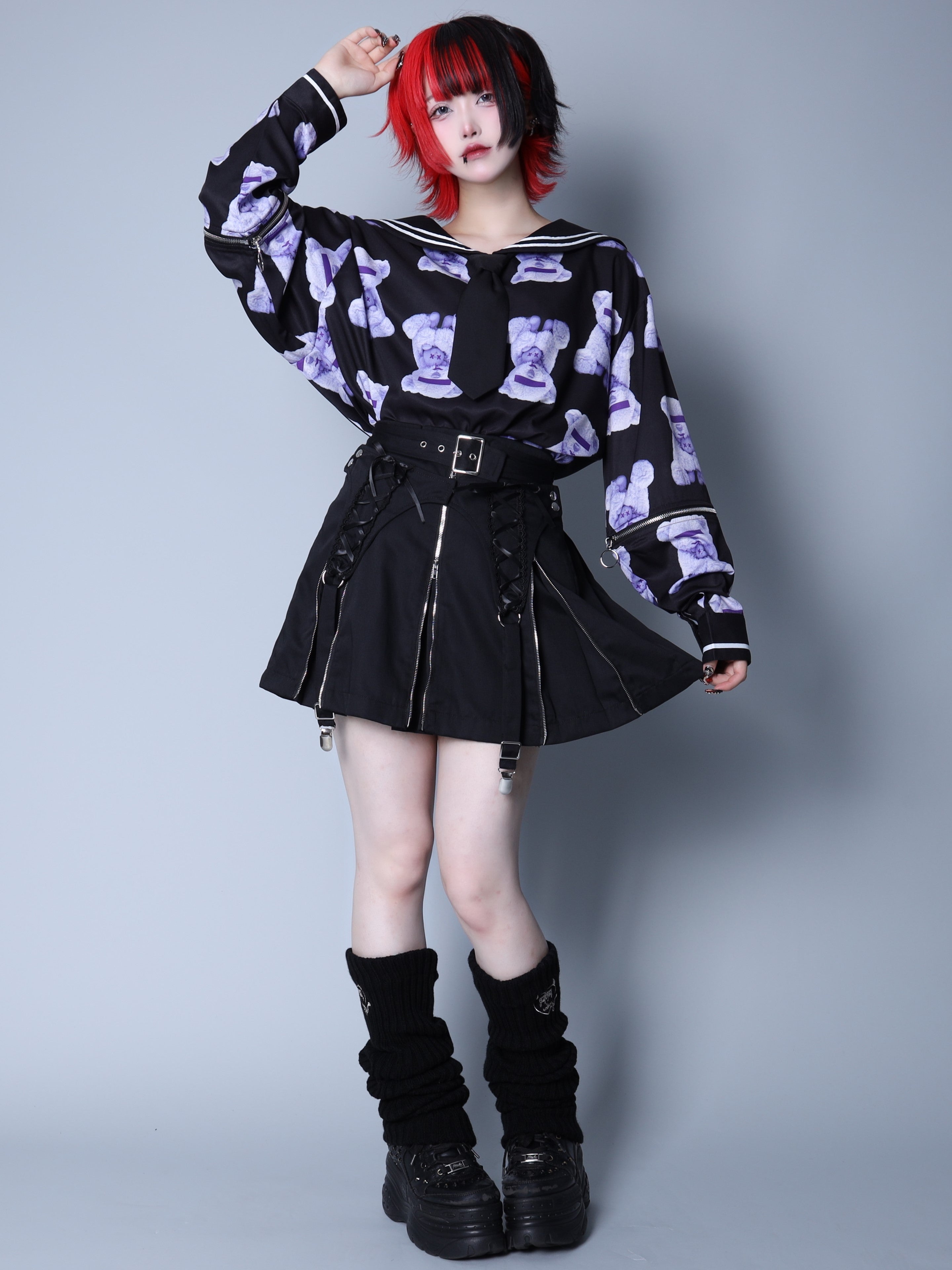 ガータベルトサスペンダー付きZIPプリーツスカート– A AM STUDIO