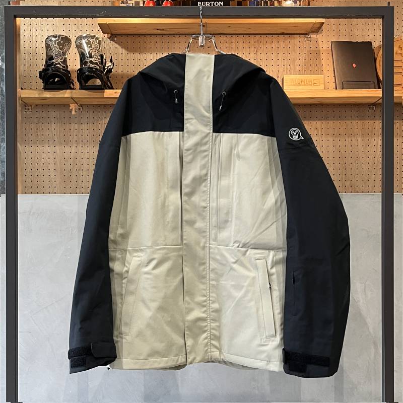 UNFUDGE OUTERWEAR | GENTLE JACKET , GENTLE BIB PANTを各サイズ着て