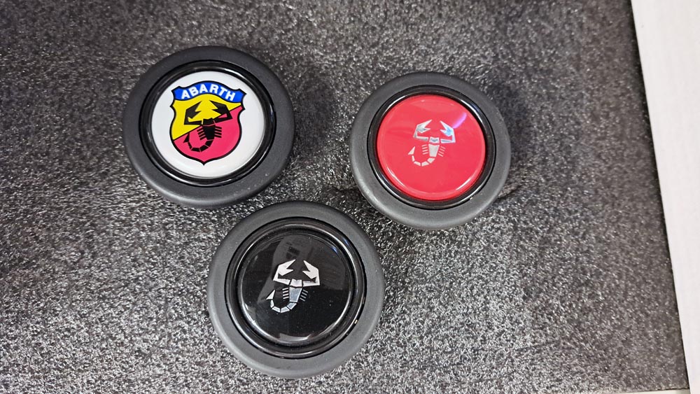 ABARTHホーンボタン｜フィアット・アバルトのことならTRUCCO（トゥルッコ）