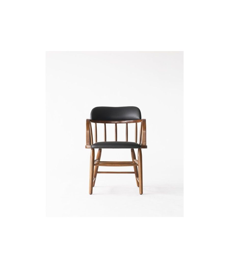 OAKS ARM CHAIR / BLACK (PVC) | JOURNAL STANDARD FURNITURE