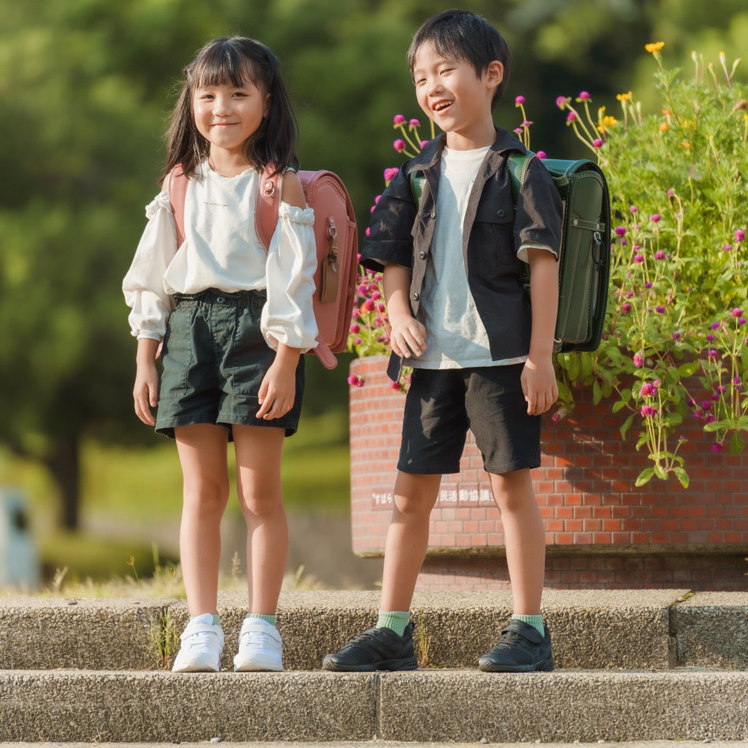 瞬足 JJ-160 黒/黒｜for SCHOOL｜ゴム紐×面ファスナー（3E）