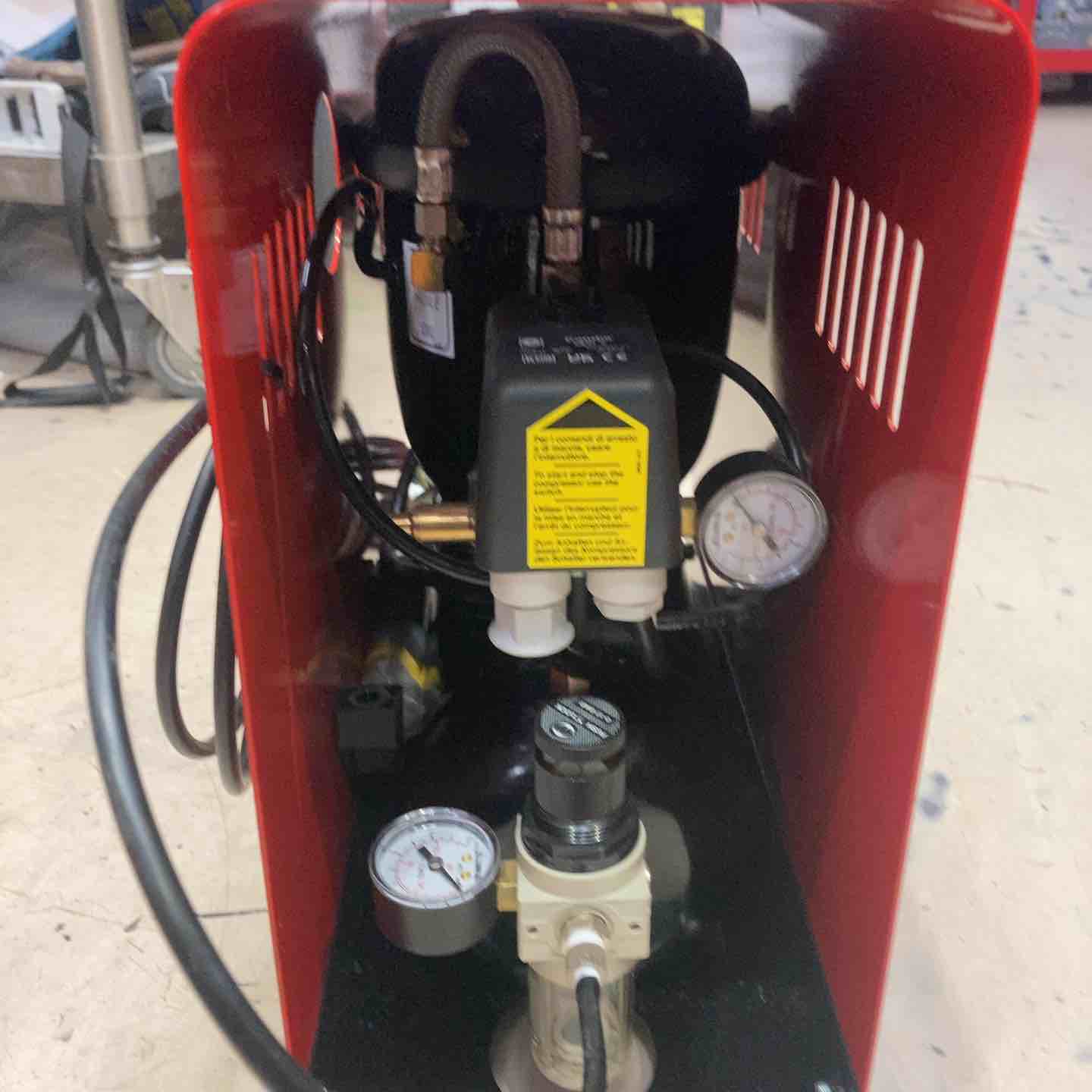 ホルベイン ワーサー30D オイル式コンプレッサー【町田店