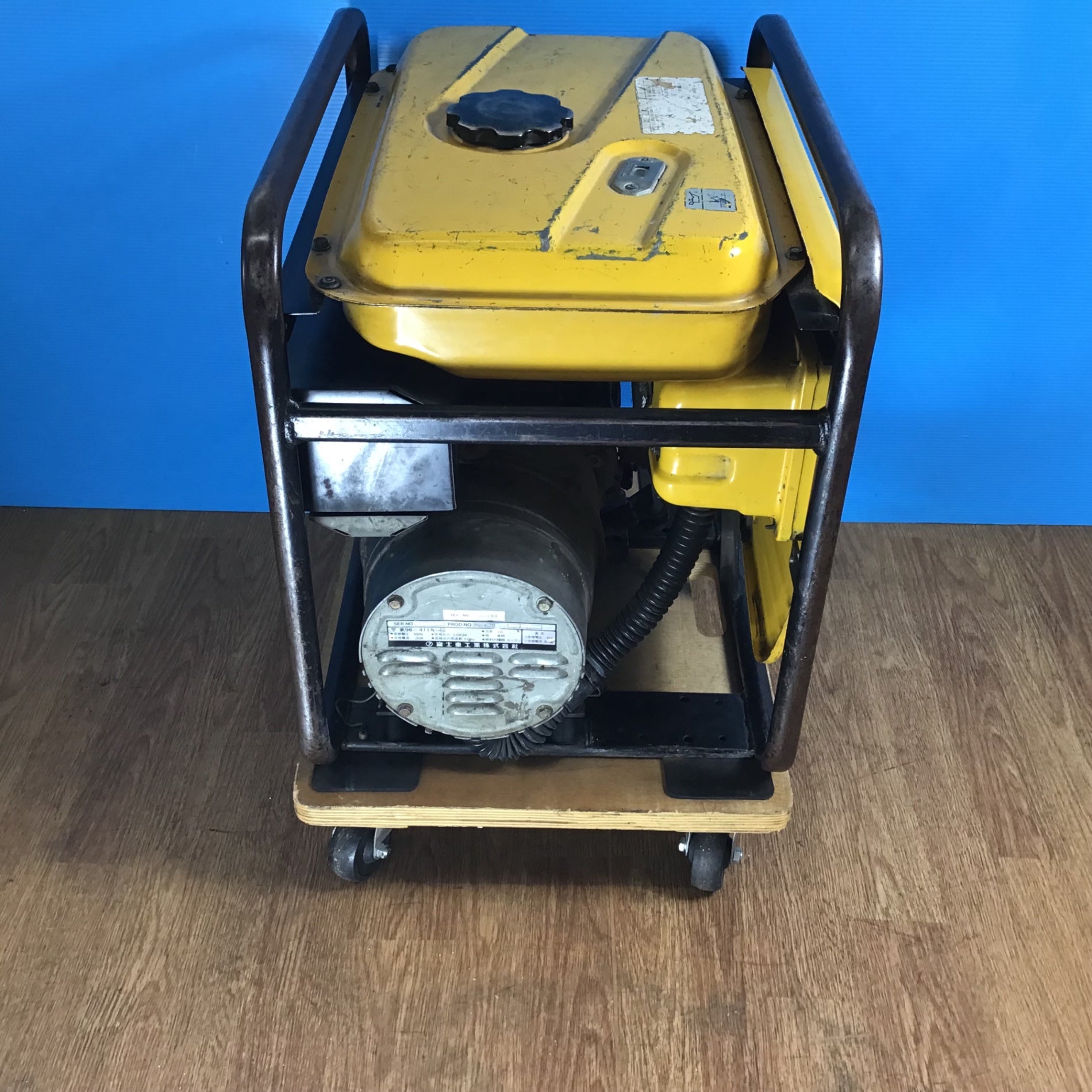 中古/店頭受取り限定】SUBARU(スバル) 発電機 SGV4000【岩槻店