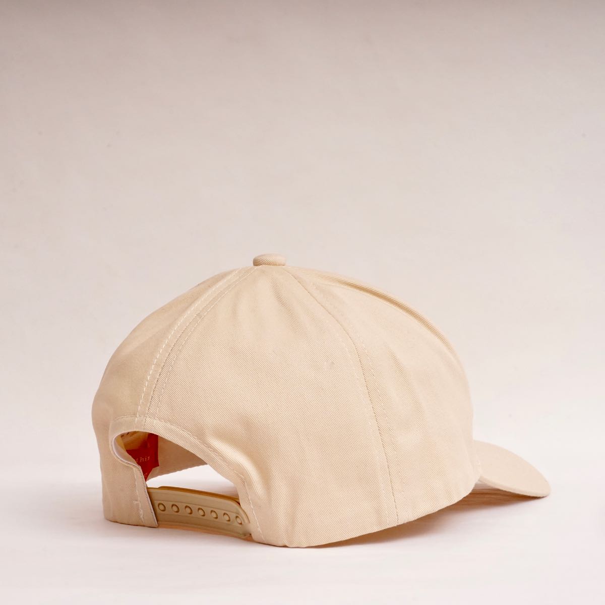 アドラーブル オリジナル ベージュ 綿カツラギ 6パネルキャップ ワン
