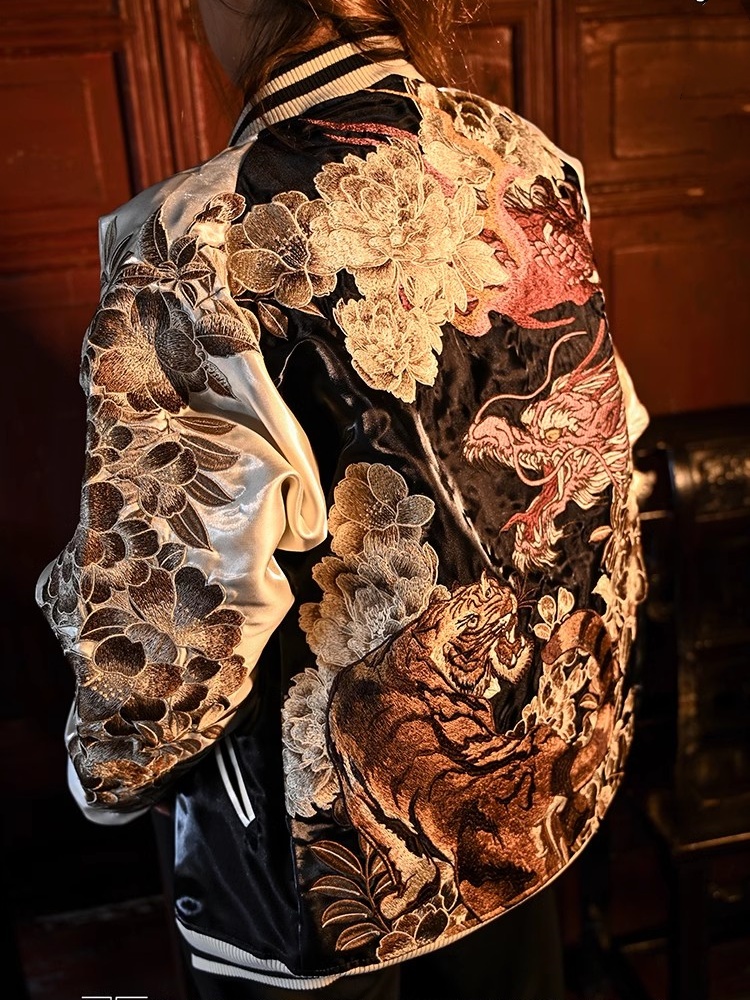 New 2025 Hot Style Men Boys Modified Liquid Light Sensation Coats