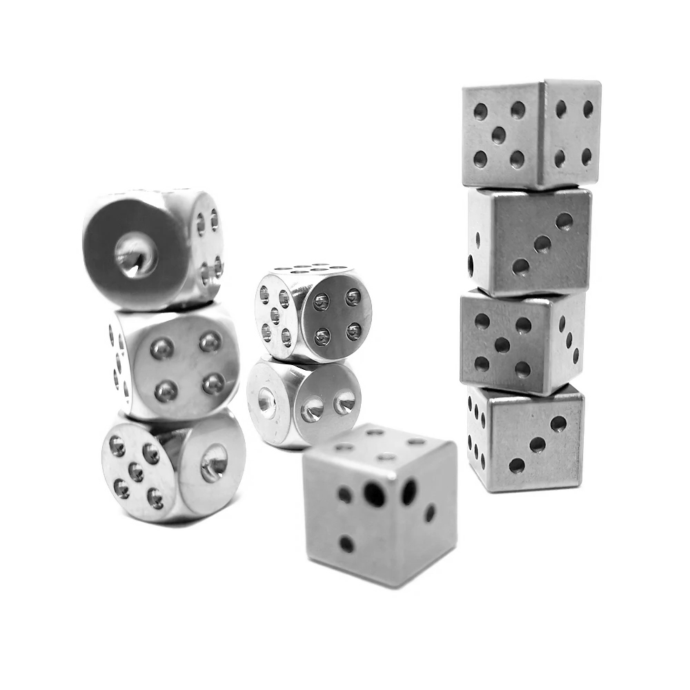 TC4 チタン合金ダイス ダイス ソリッド TC4 六面ラッキーアイス冷却