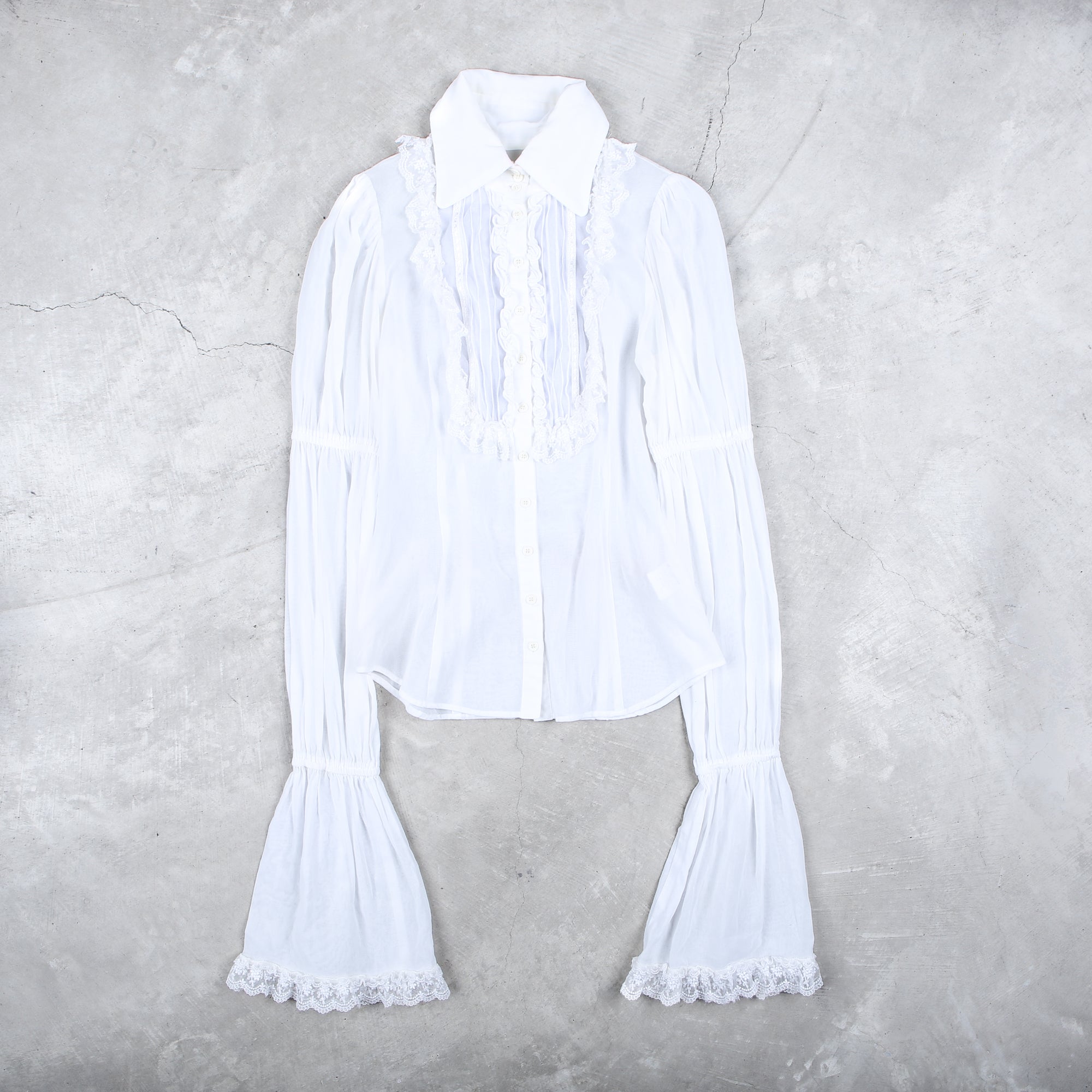 Alice Auaa – akaibu.co