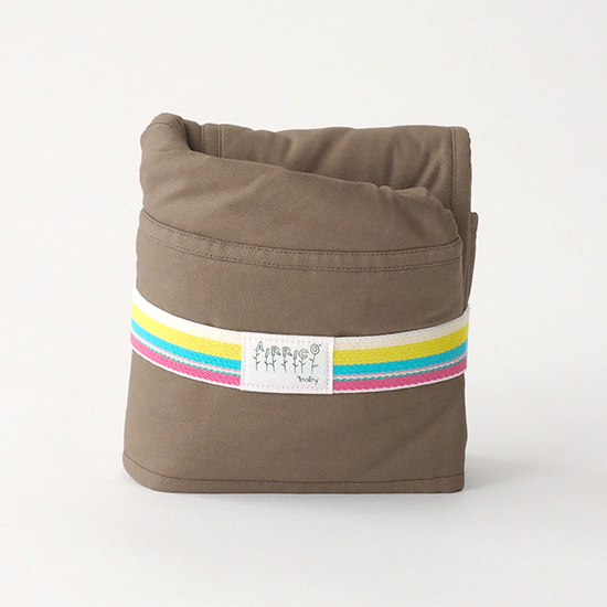 エアリコ抱っこ紐「プレミアム」グレイッシュブラウン | AIRRICOBABY