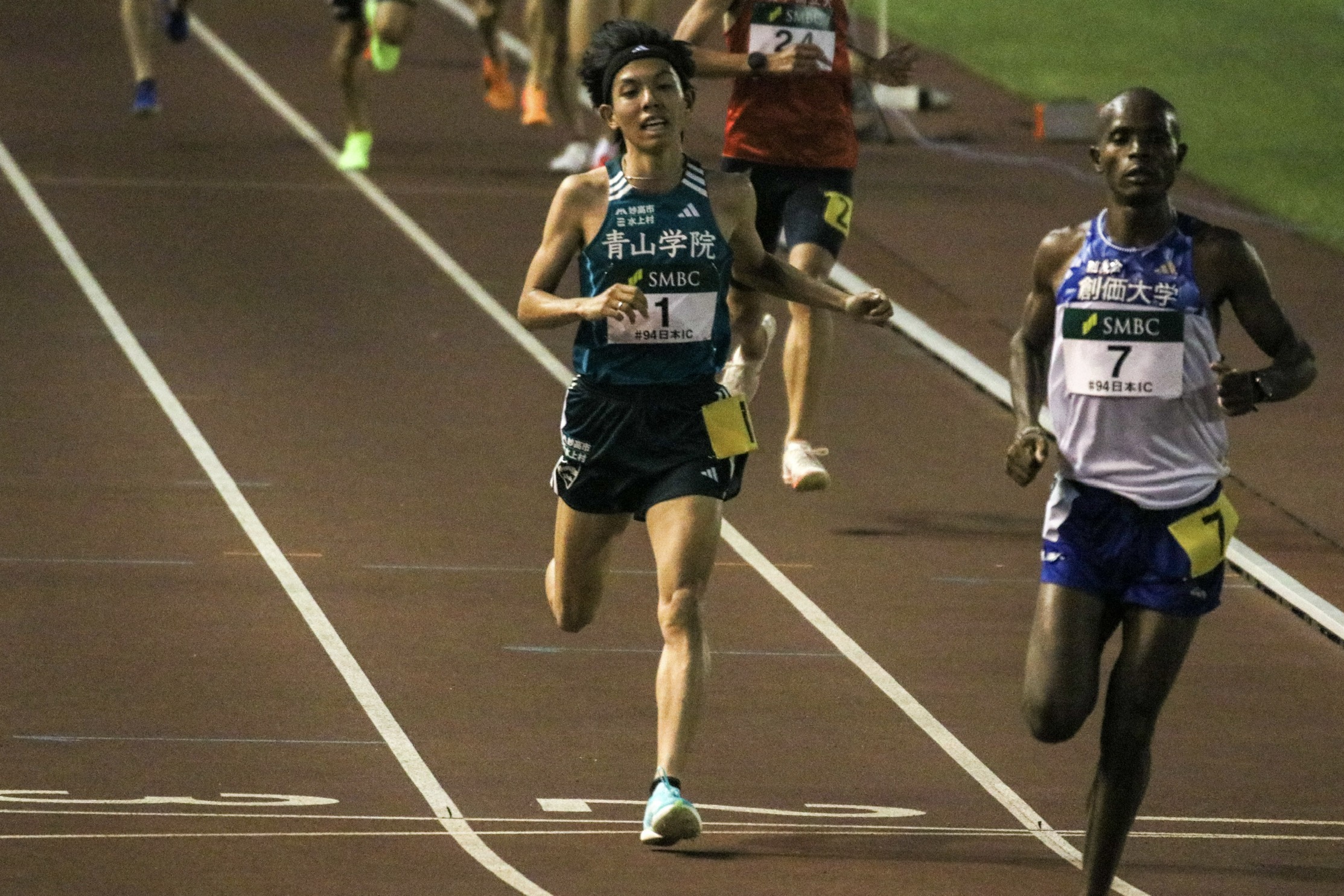 陸上競技】全日本インカレ開幕 黒田が日本人トップの快走！ | 青山スポーツ