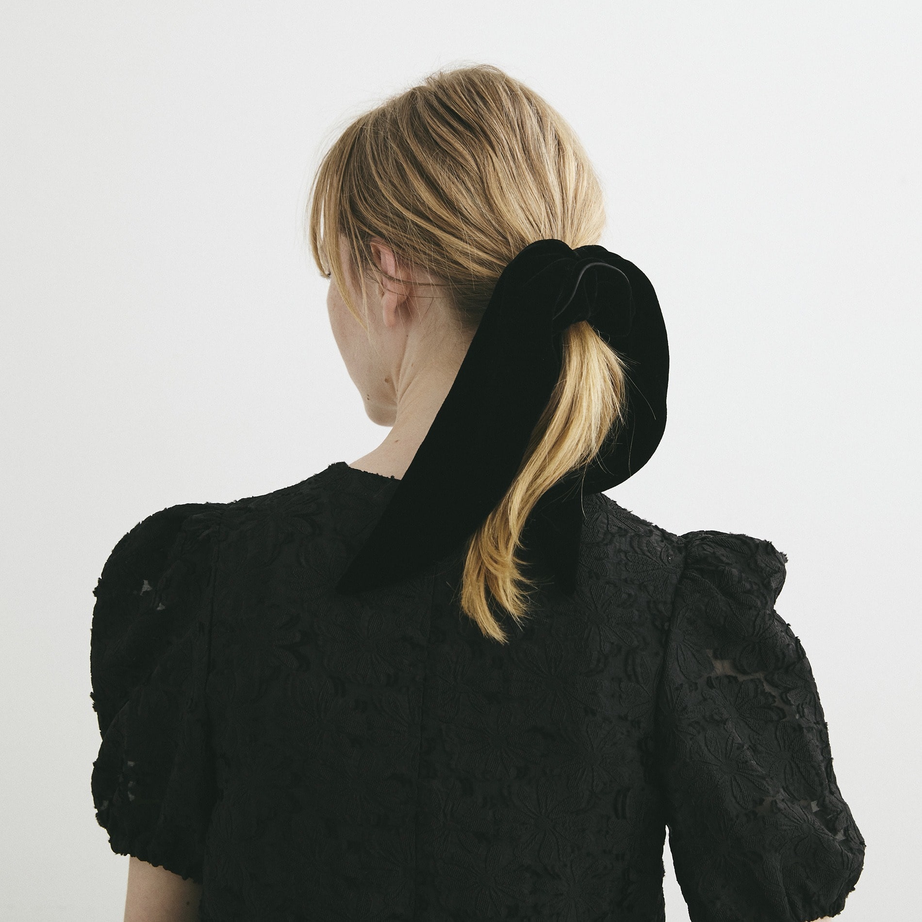 シュシュ｜ALEXANDRE DE PARIS（アレクサンドル ドゥ パリ）