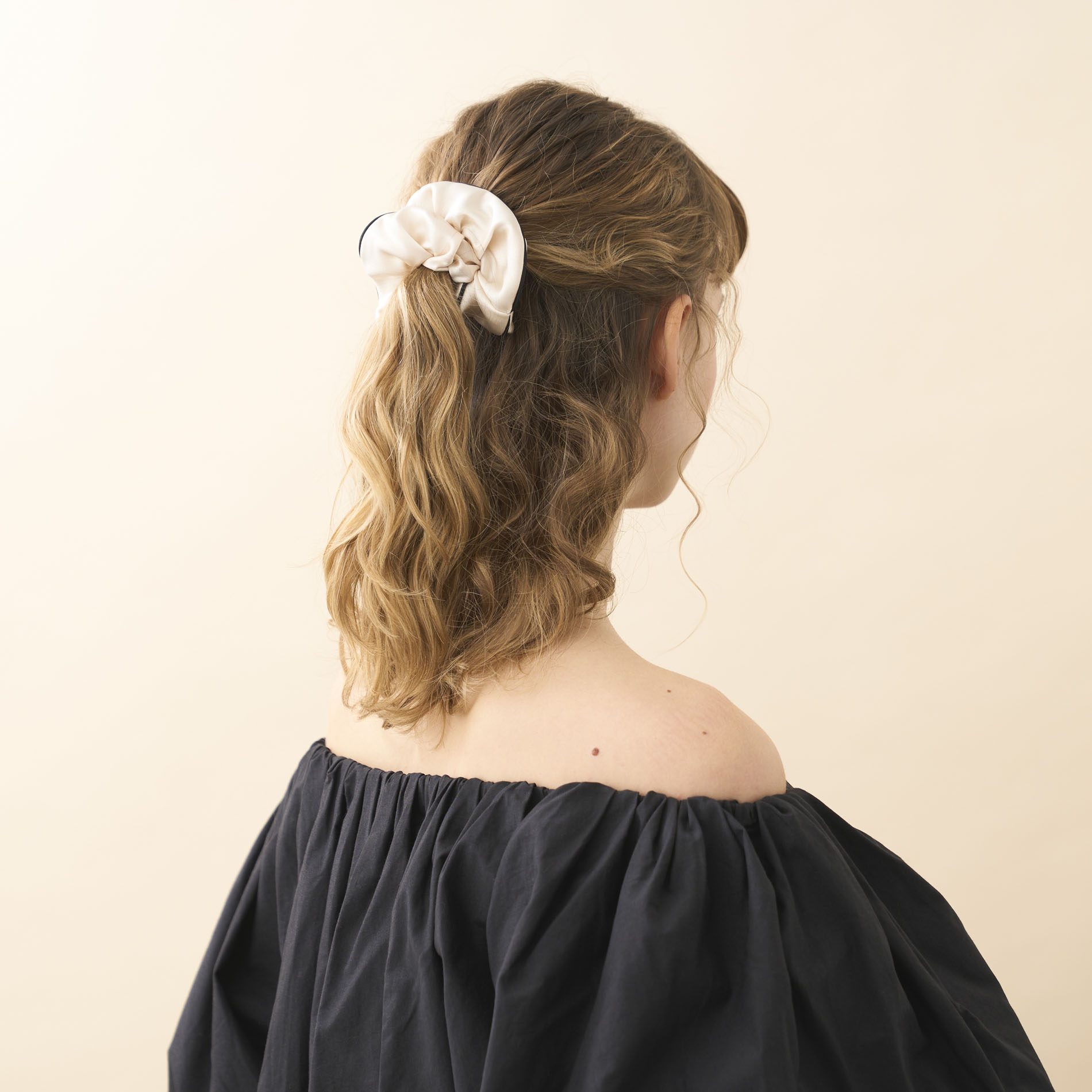 シュシュ｜ALEXANDRE DE PARIS（アレクサンドル ドゥ パリ）