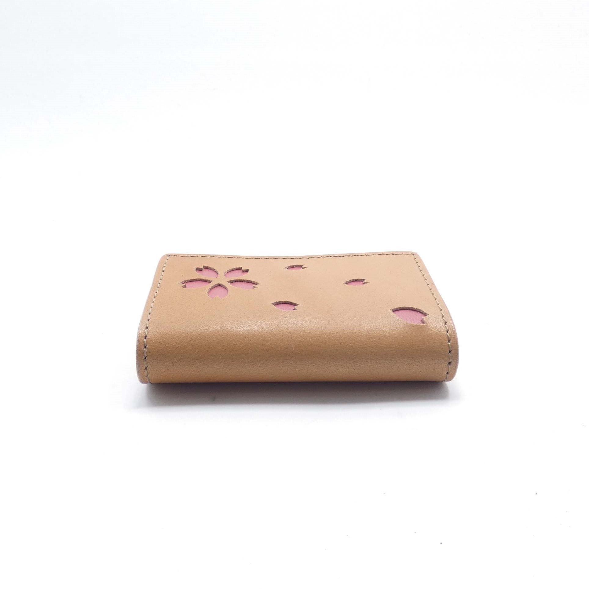 6連キーケース リング付 桜切抜き – ALZUNI ONLINE SHOP