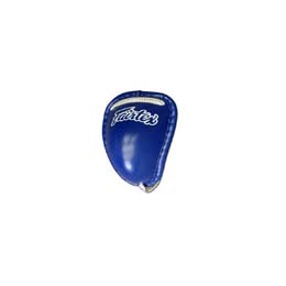 Fairtex(フェアテックス) ファールカップ XLサイズの個人輸入代行通販