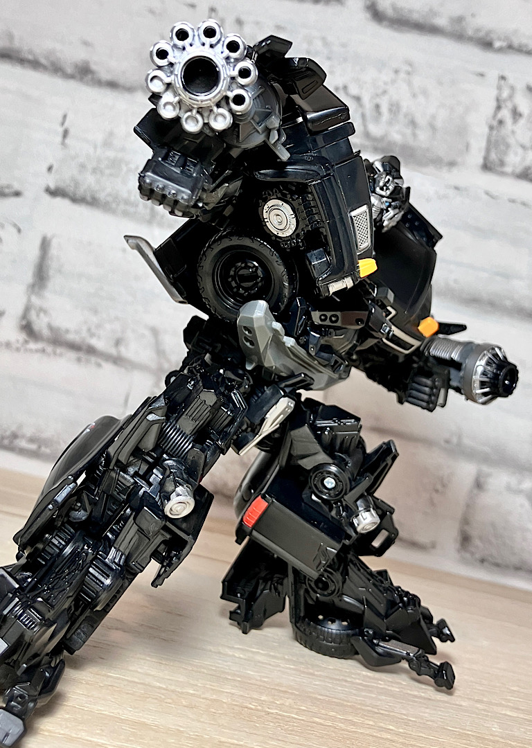 トランスフォーマースタジオシリーズ SS-15 アイアンハイド レビュー