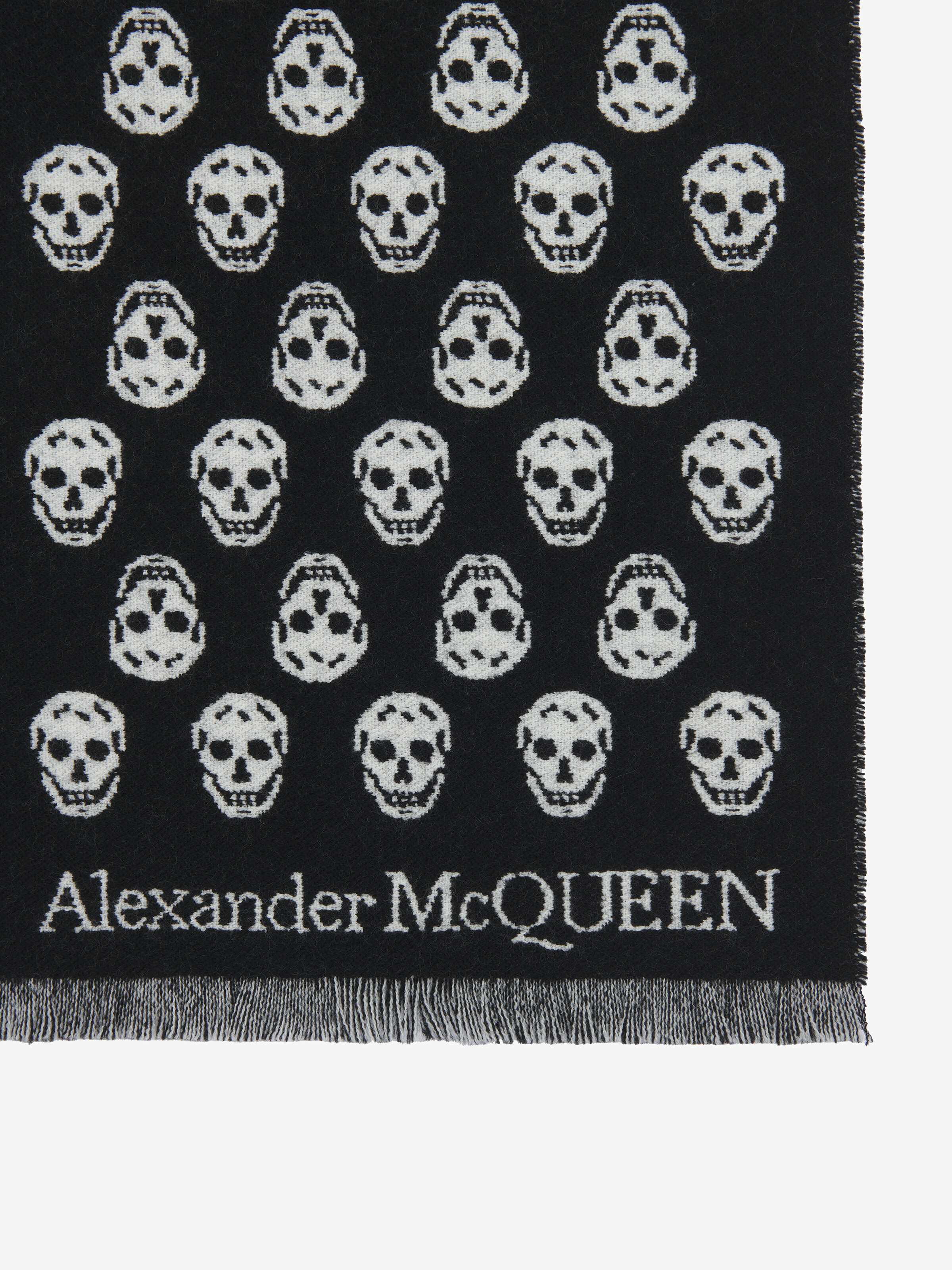 Women's Skull Scarf in Black | McQueen US