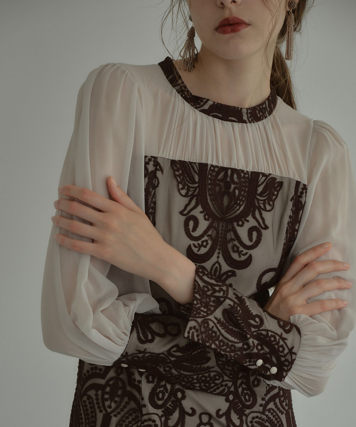 アンドレスド ダマスクギャザードレス 結婚式 お呼ばれ ドレス