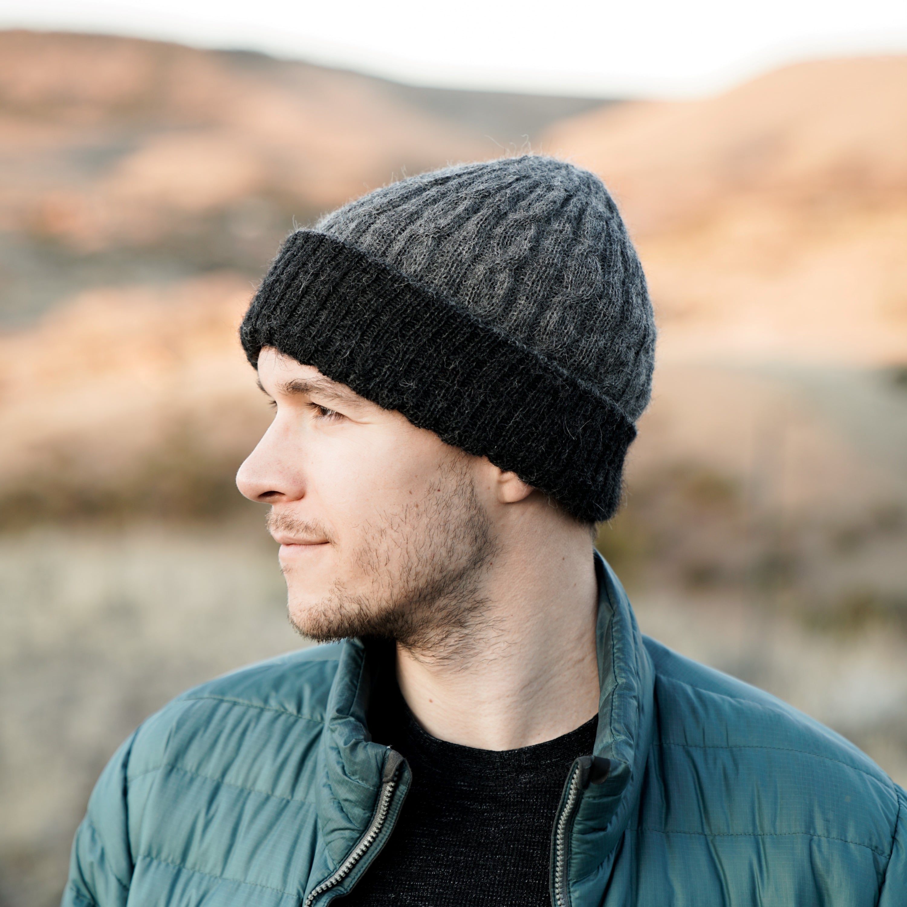 Knitted Reversible Cable Beanie Charcoal - AndesGifts