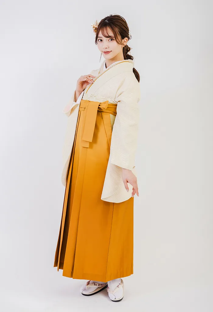 着物】イエロー矢羽根+【袴】キンチャボカシ｜卒業式袴宅配ネット